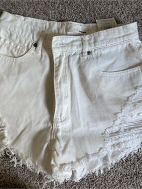 Garage White Frayed Hem Distressed Denim Shorts